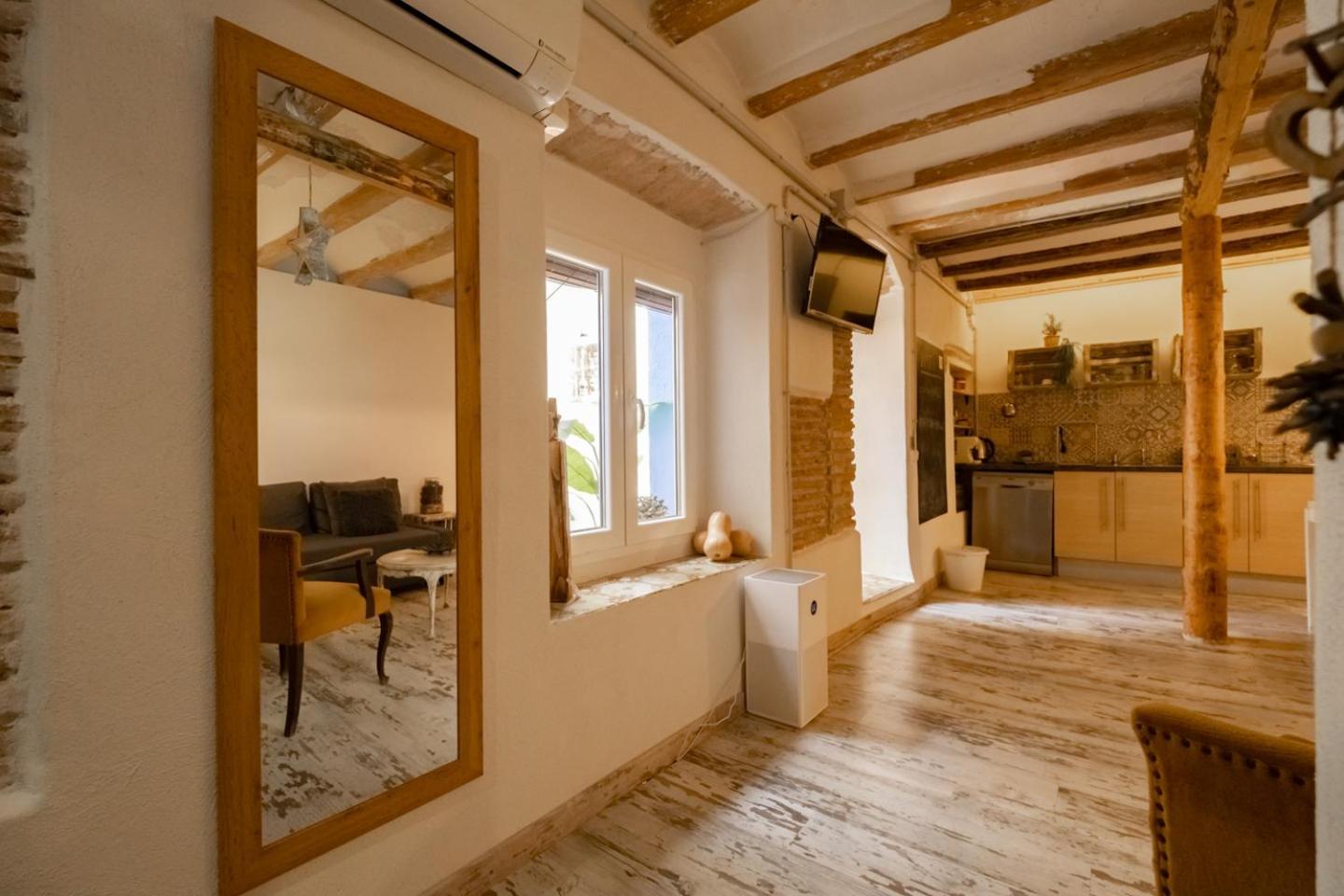 Apartamento En El Corazon De Tarragona. Planta Baja Con Patio. Exteriör bild