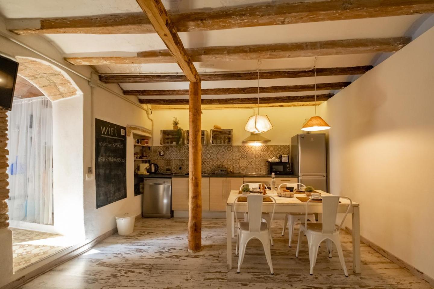 Apartamento En El Corazon De Tarragona. Planta Baja Con Patio. Exteriör bild