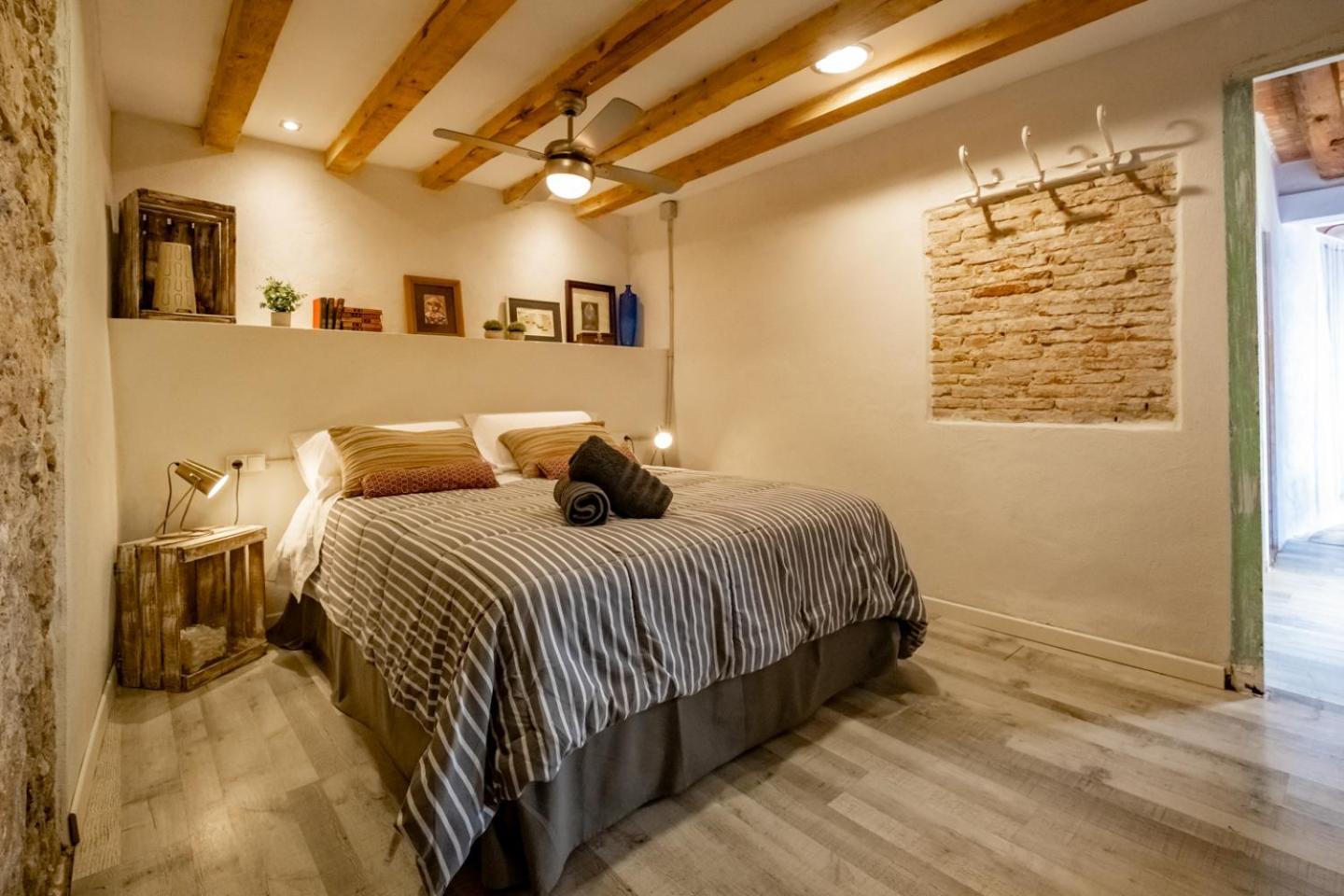 Apartamento En El Corazon De Tarragona. Planta Baja Con Patio. Exteriör bild
