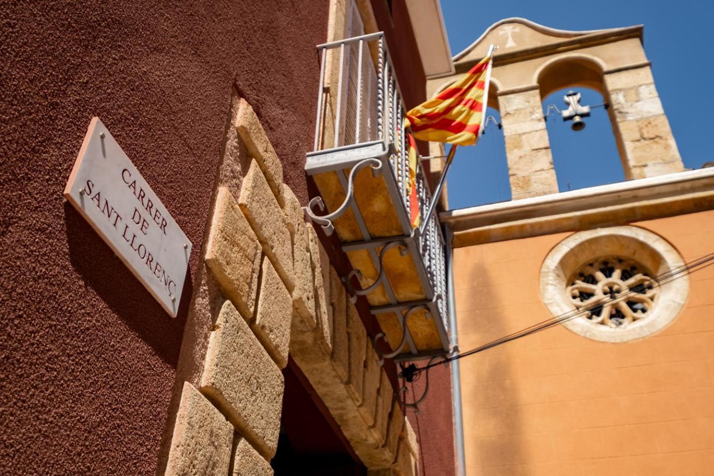 Apartamento En El Corazon De Tarragona. Planta Baja Con Patio. Exteriör bild
